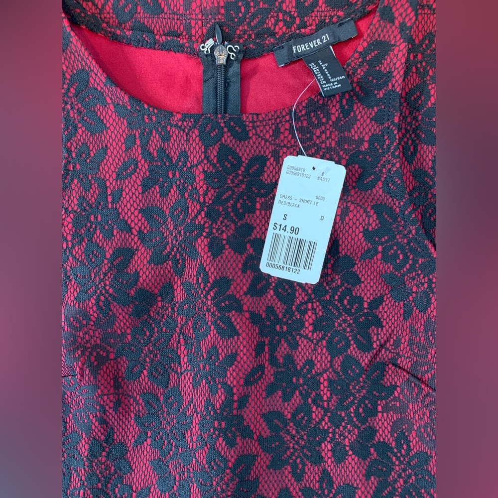 Forever21 Red Lace Dress - Picture 3 of 3
